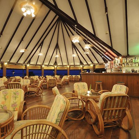 Holiday Island Resort & Spa Maamigili Island Exterior photo